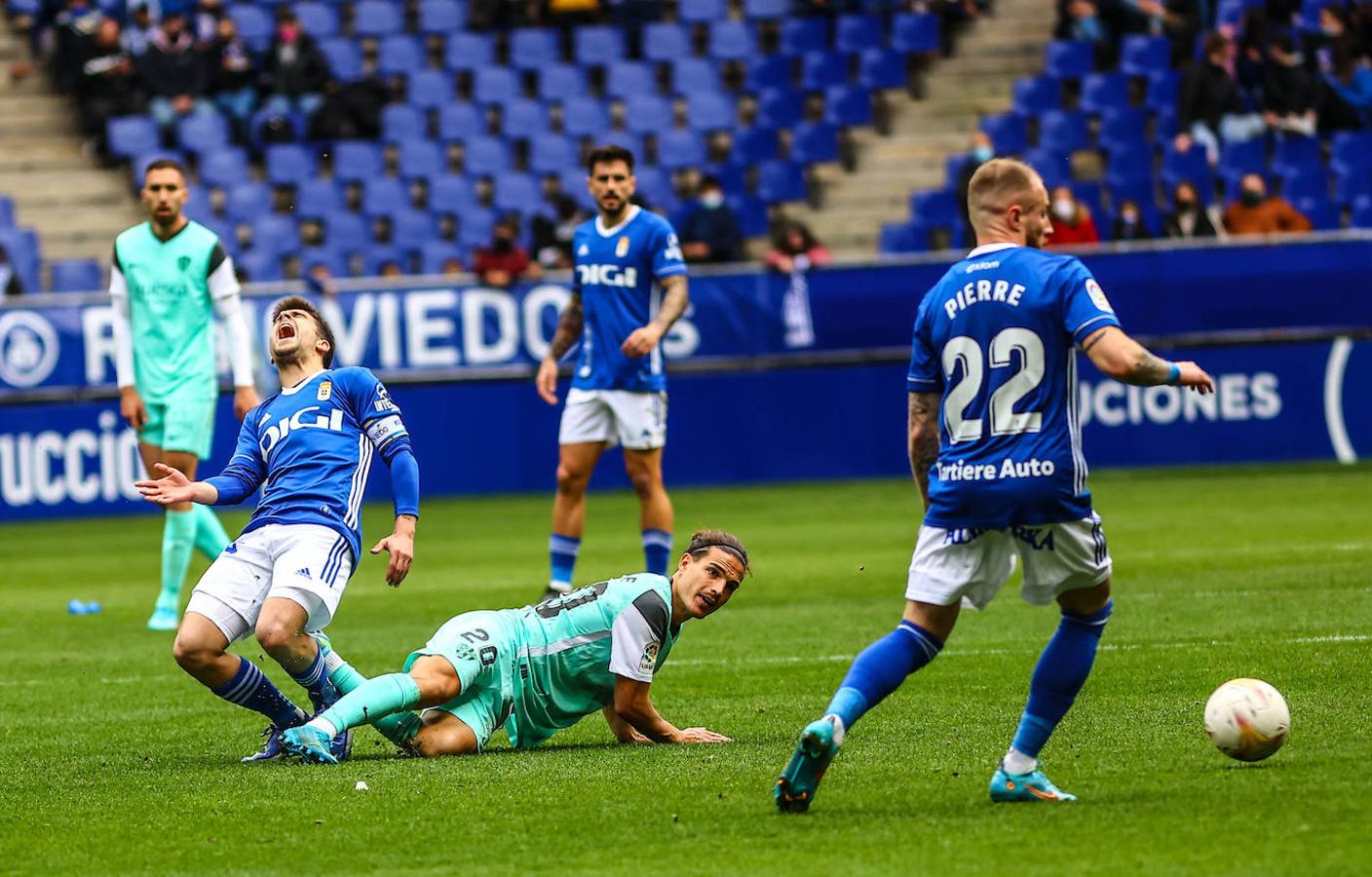 Fotos: Las mejores jugadas entre el Real Oviedo y el Huesca (3-3)