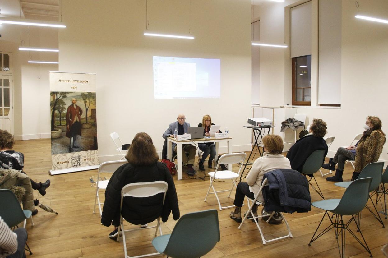 José María Ruilópez, en el Ateneo Jovellanos