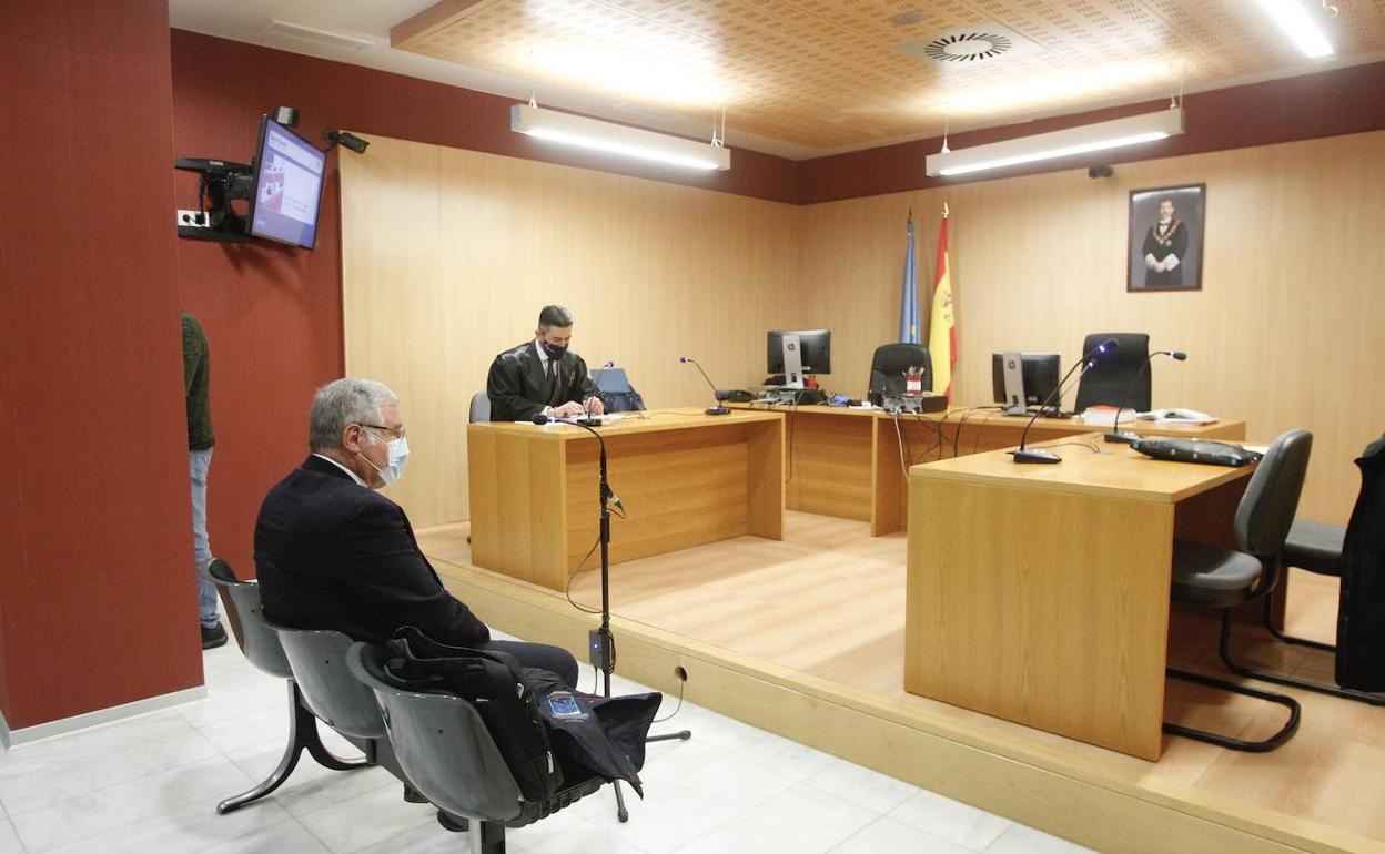 Juicio por el recurso interpuesto por Stop Muro contra la peatonalización del paseo marítimo.