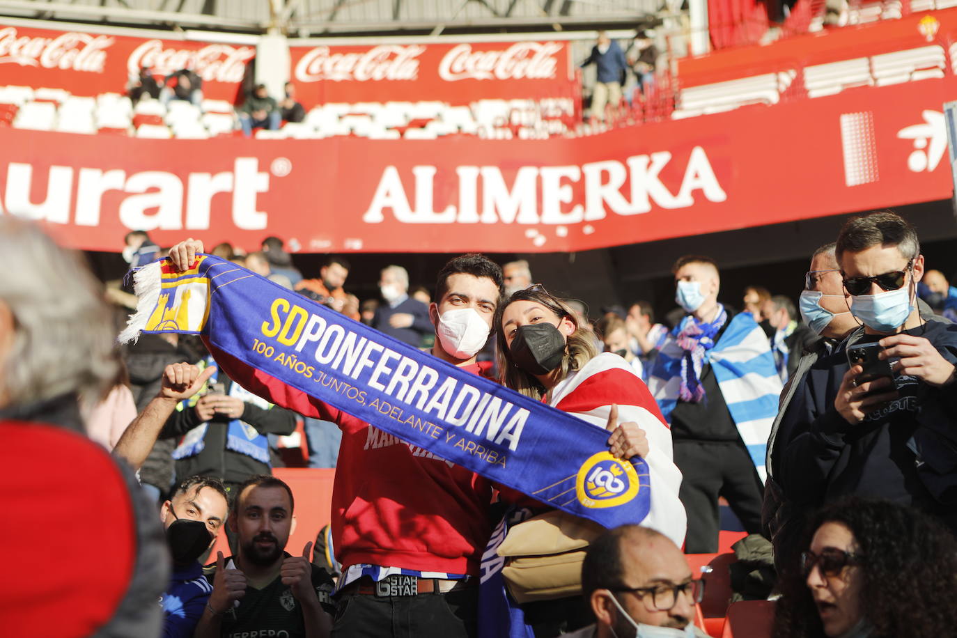 Fotos: ¿Estuviste en el Sporting-Ponferradina? ¡Búscate!