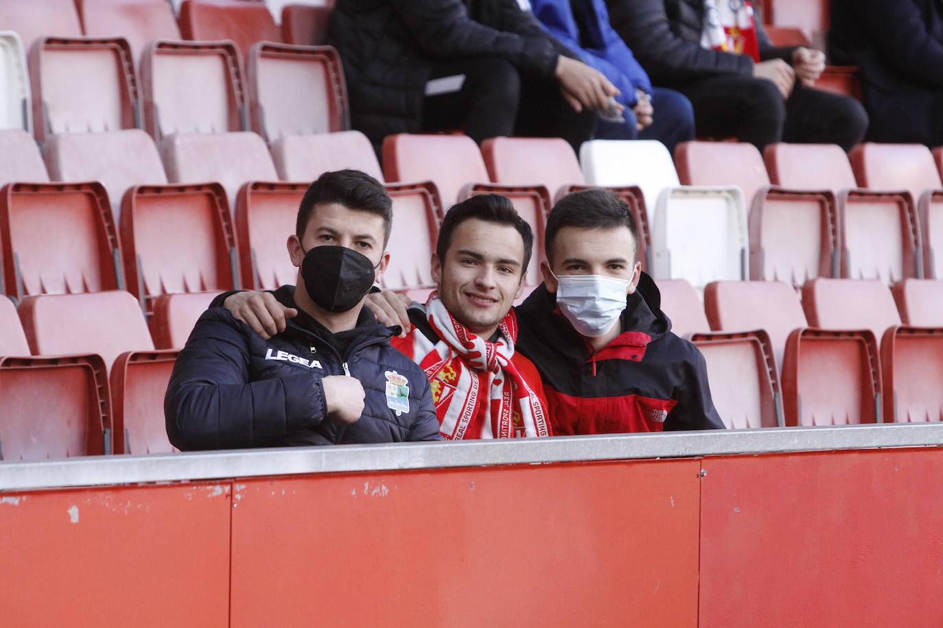 Fotos: ¿Estuviste en el Sporting-Ponferradina? ¡Búscate!