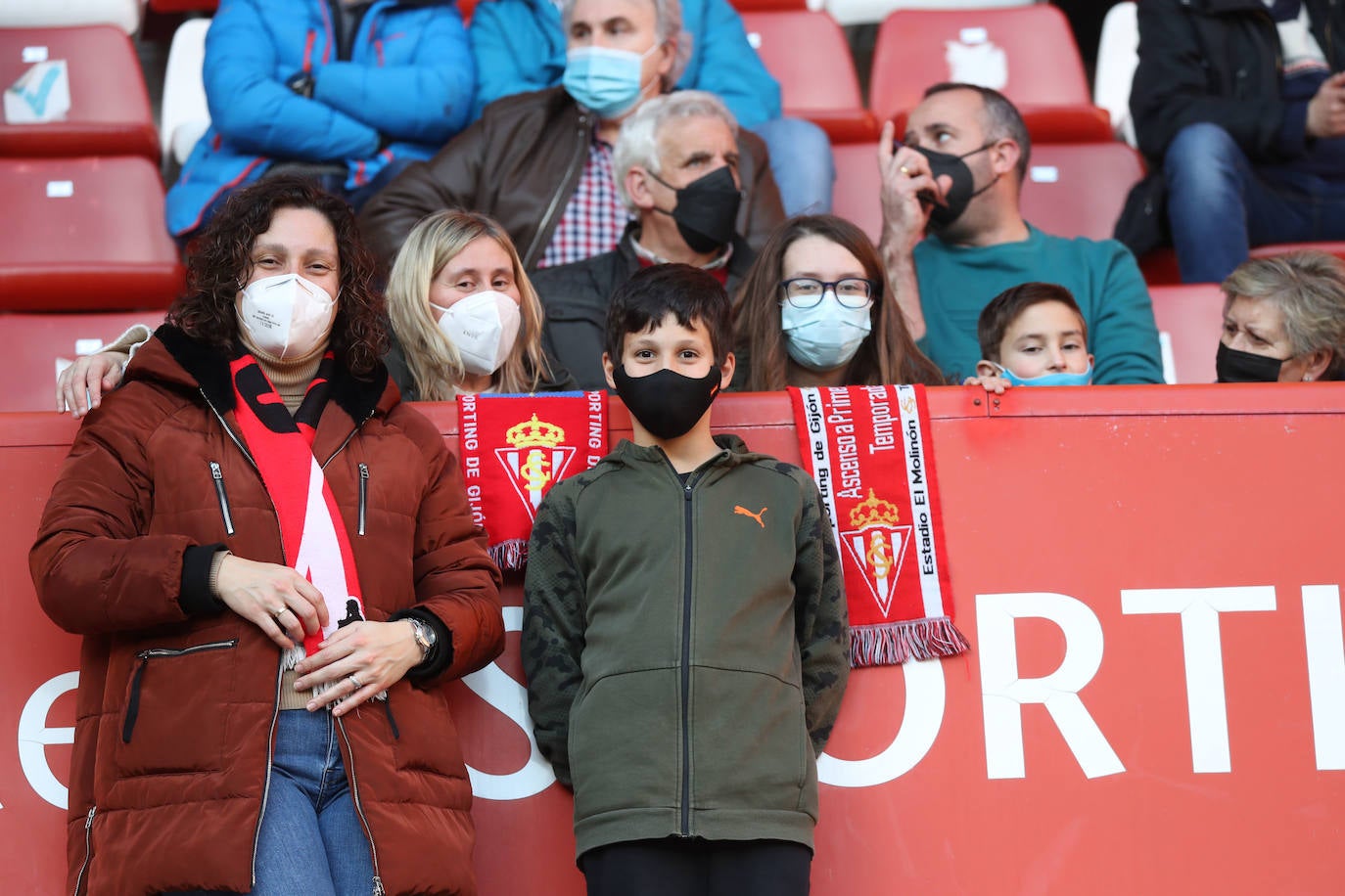 Fotos: ¿Estuviste en el Sporting-Ponferradina? ¡Búscate!