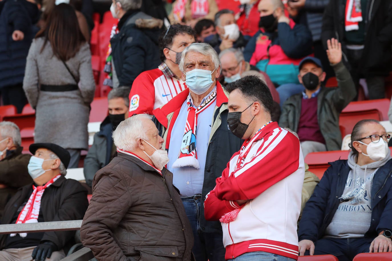 Fotos: ¿Estuviste en el Sporting-Ponferradina? ¡Búscate!