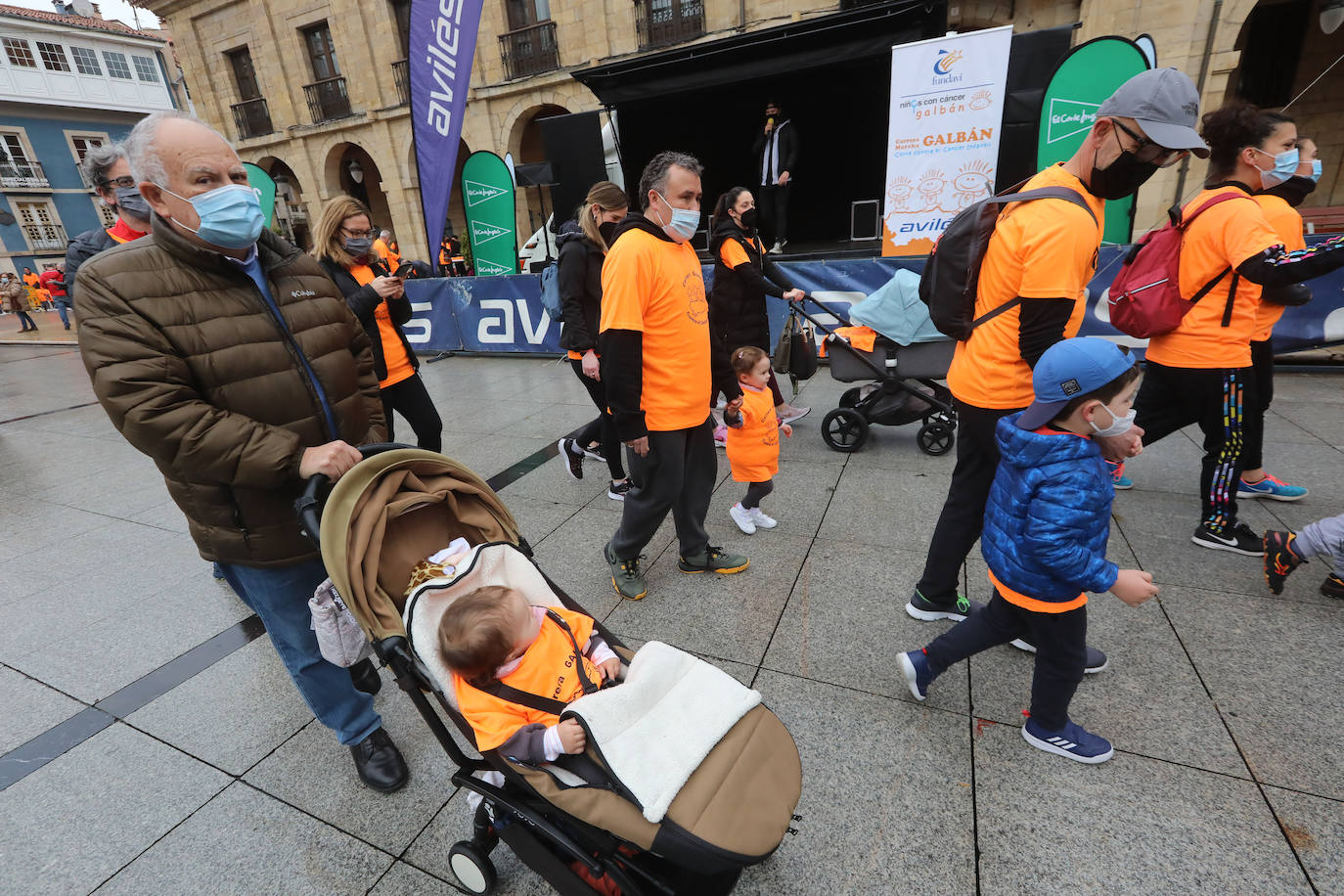 52 concejos de la región se visten de naranja en una carrera colectiva contra el cáncer infantil, organizada por la Asociación Galbán. El objetivo, recaudar fondos para promover la investigación bajo el lema «Una mejor supervivencia es posible». 