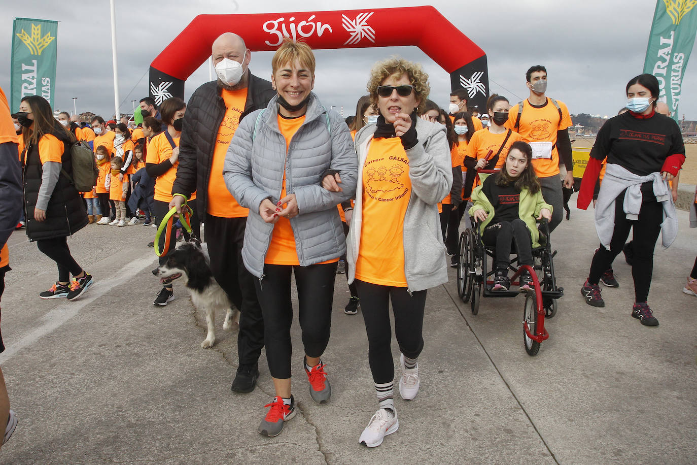 52 concejos de la región se visten de naranja en una carrera colectiva contra el cáncer infantil, organizada por la Asociación Galbán. El objetivo, recaudar fondos para promover la investigación bajo el lema «Una mejor supervivencia es posible». 