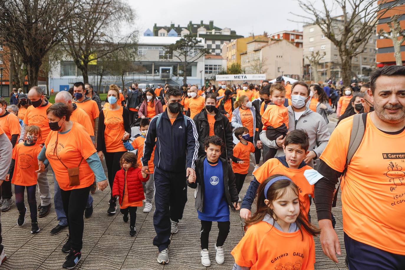 52 concejos de la región se visten de naranja en una carrera colectiva contra el cáncer infantil, organizada por la Asociación Galbán. El objetivo, recaudar fondos para promover la investigación bajo el lema «Una mejor supervivencia es posible». 