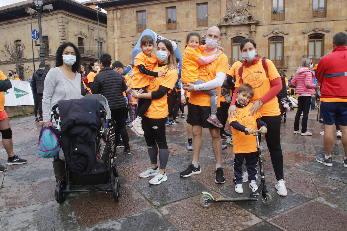 52 concejos de la región se visten de naranja en una carrera colectiva contra el cáncer infantil, organizada por la Asociación Galbán. El objetivo, recaudar fondos para promover la investigación bajo el lema «Una mejor supervivencia es posible». 