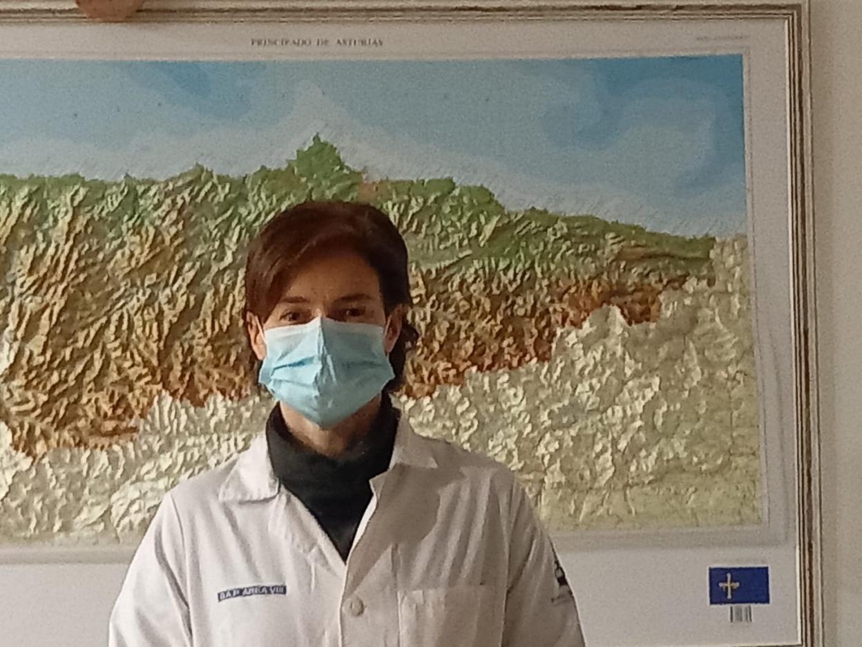 Patricia Fernández, médico en Infiesto. 