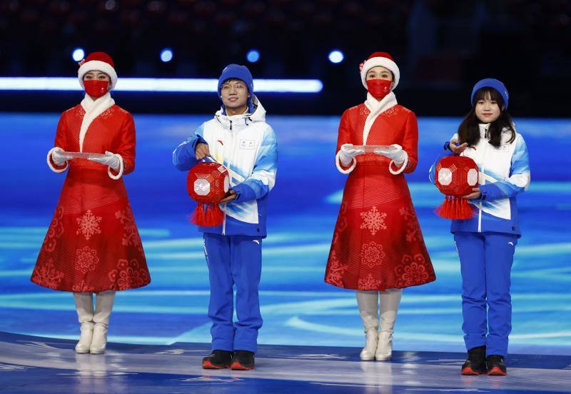 Los Juegos Olímpicos de Invierno han llegado a su final. La de Pekín ha sido una edición marcada, sin duda, por la pandemia. Pero la situación sanitaria no ha impedido una clausura por todo lo alto 