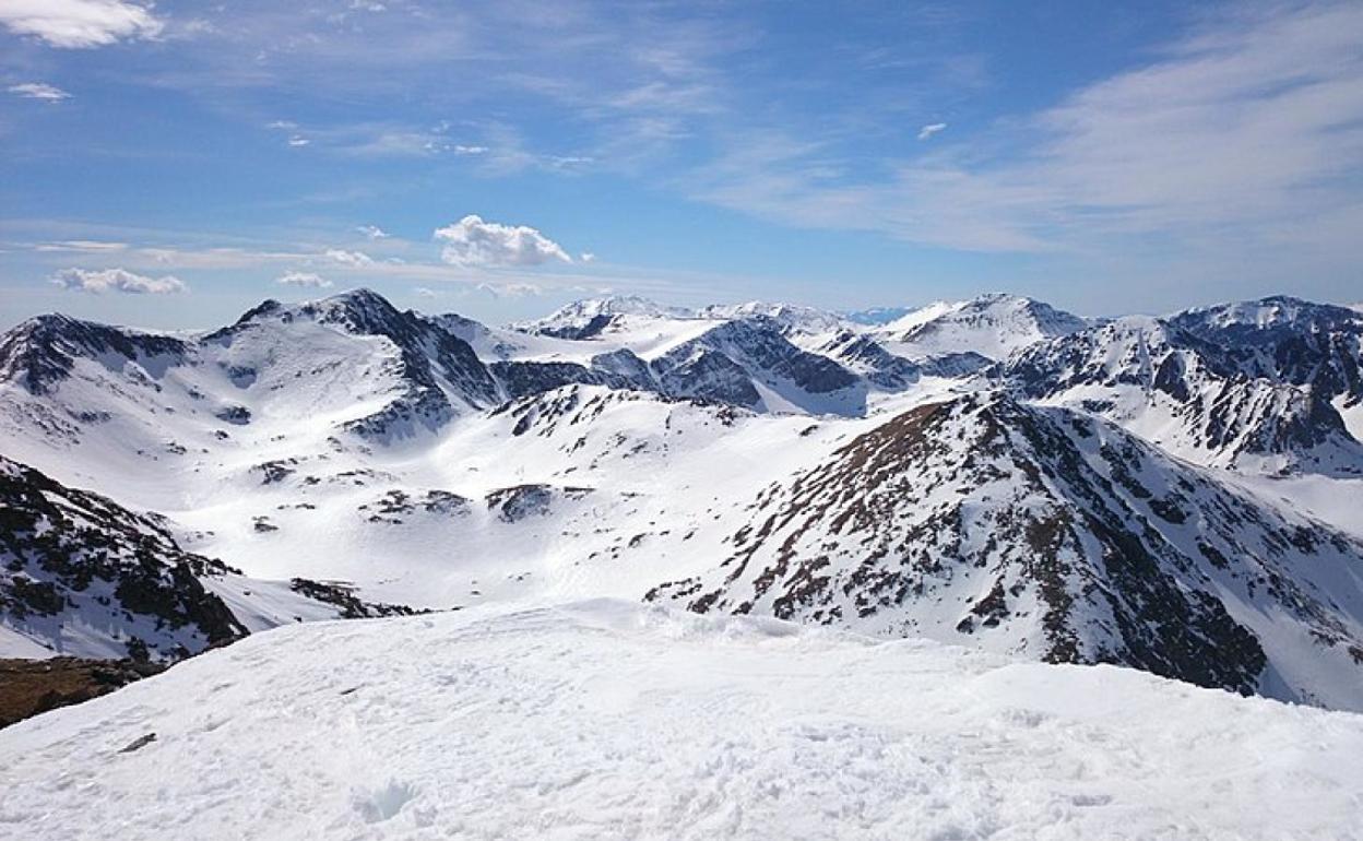 Pirineo nevado.