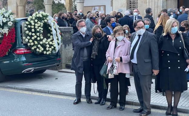 Martí y la plantilla del Sporting, en el funeral por la memoria de José Fernández