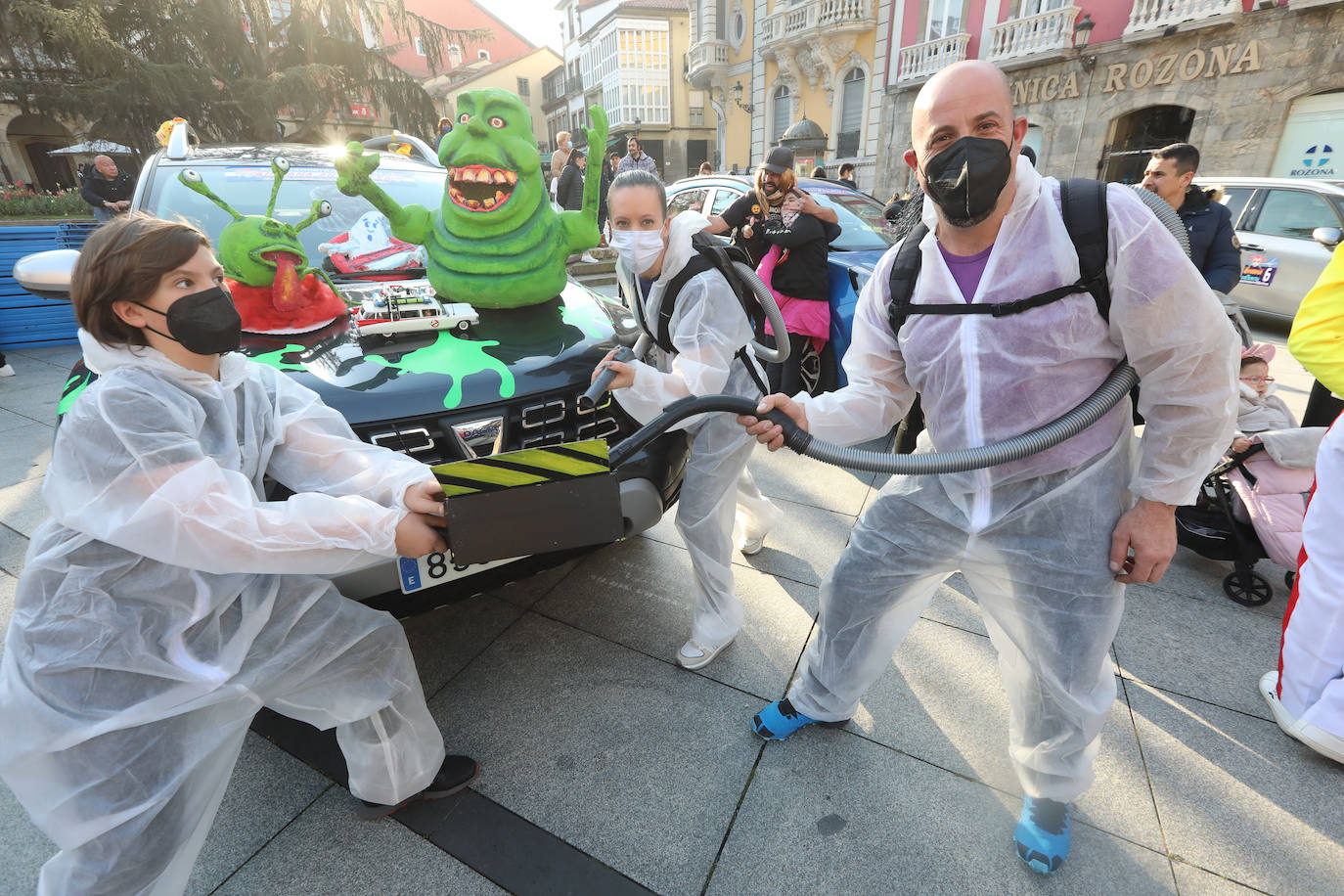Fotos: De ginkana antroxera por las calles de la villa