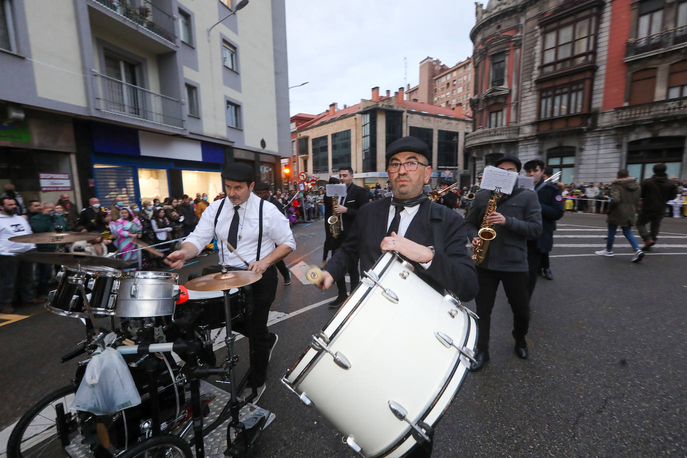 Fotos: Las calles se llenan de fantasía