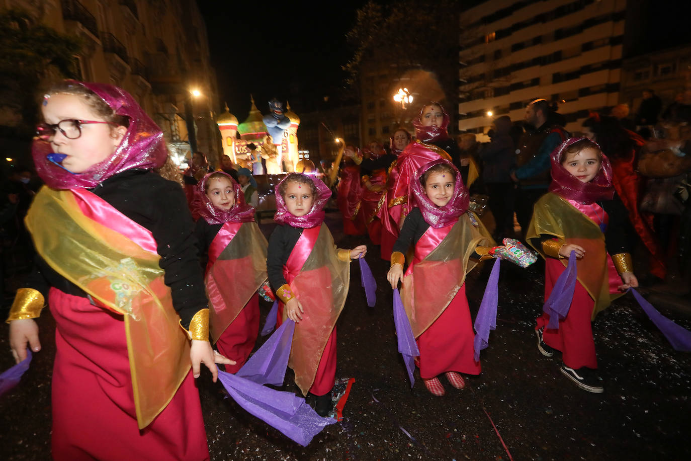Fotos: Las calles se llenan de fantasía