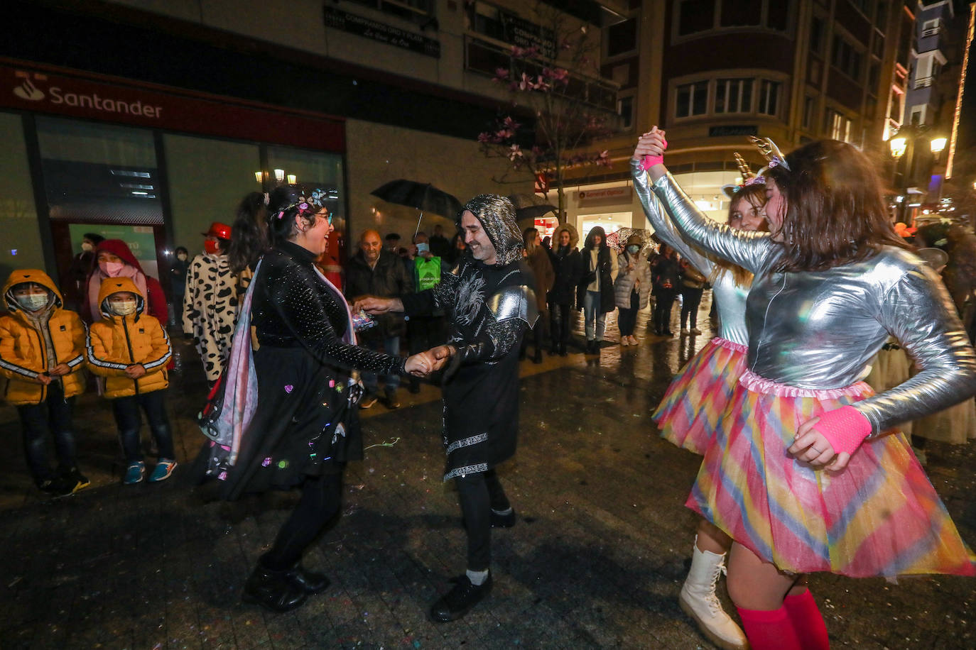 Fotos: Las calles se llenan de fantasía