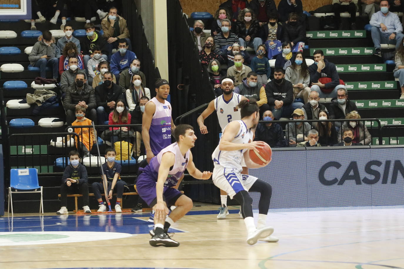 Fotos: Unicaja Banco Oviedo 85-63 Almansa, en imágenes