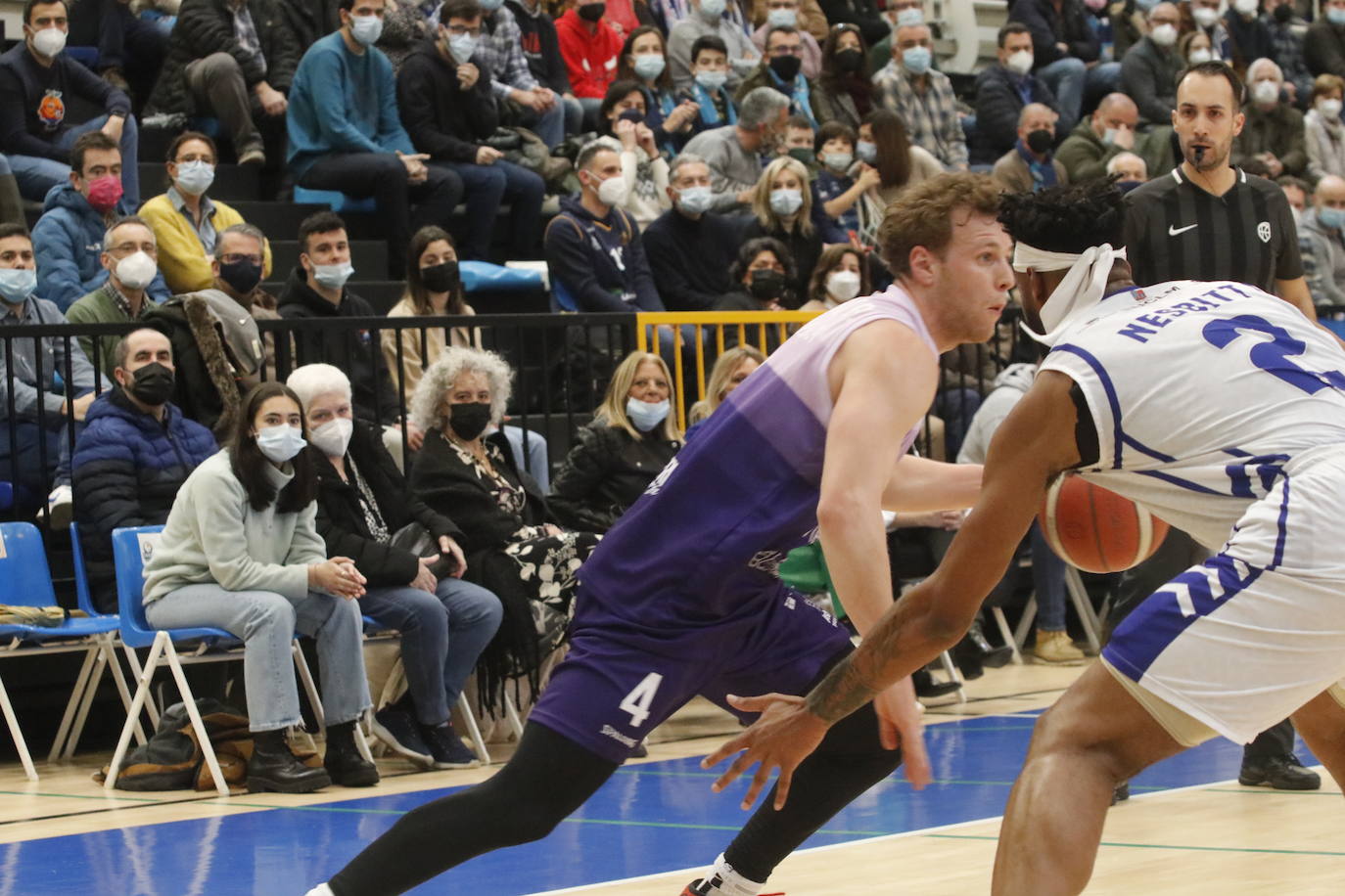 Fotos: Unicaja Banco Oviedo 85-63 Almansa, en imágenes