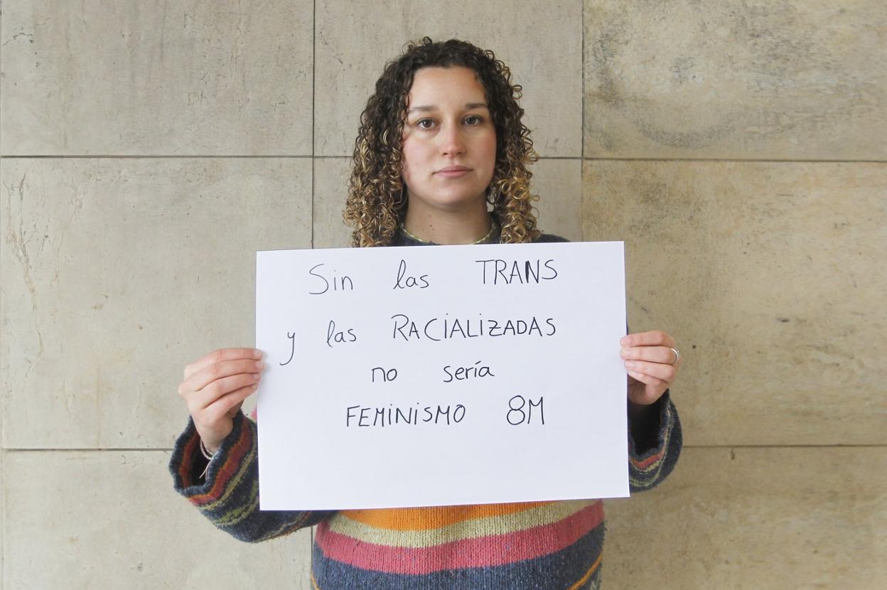 Sara Pantoja Estudiante de Enfermería. 21 años (Gijón) «Me cuesta entender que los hombres se sientan amenazados por algo que les beneficia»