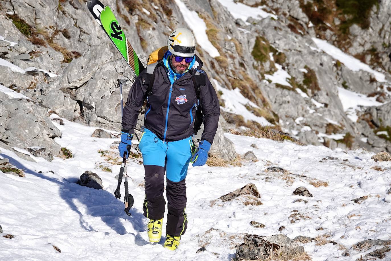 La carrera de esquí de montaña reúne este fin de semana a 120 participantes de toda España y Europa en el macizo de Andara, en los Picos