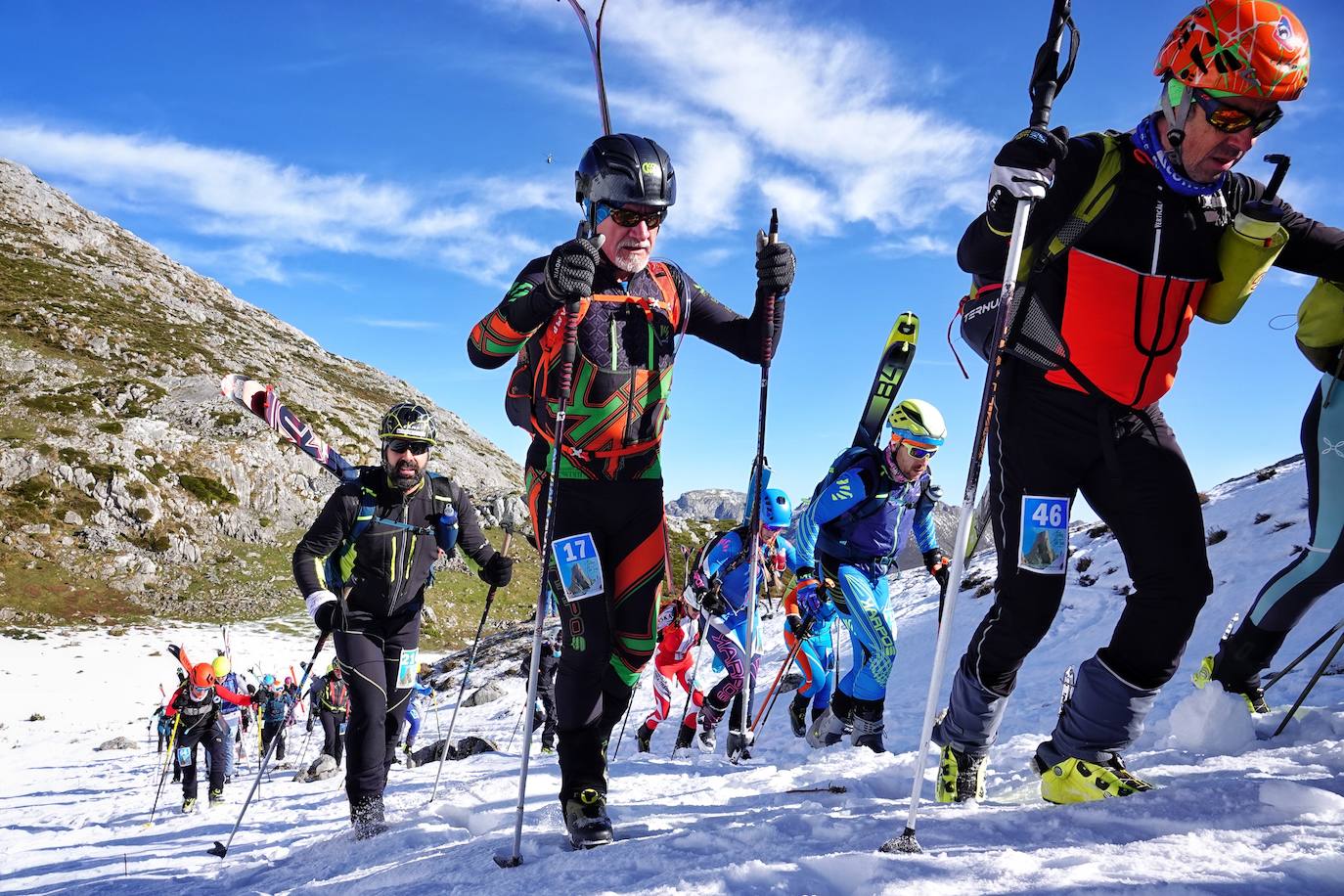 La carrera de esquí de montaña reúne este fin de semana a 120 participantes de toda España y Europa en el macizo de Andara, en los Picos