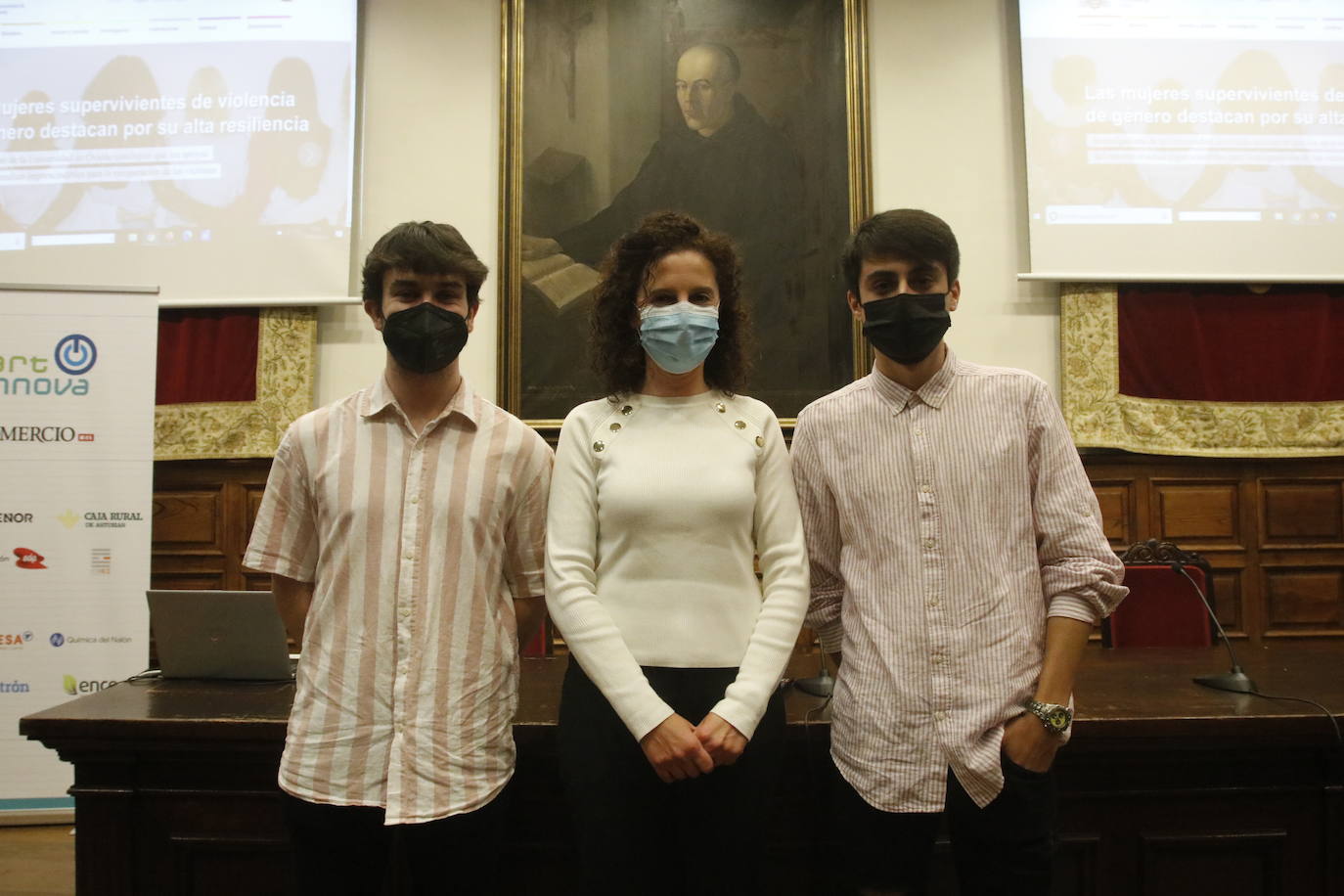 Los ganadores en la categoría de más de 18 años conquistaron al jurado con un proyecto de pastelería personalizada en el momento.