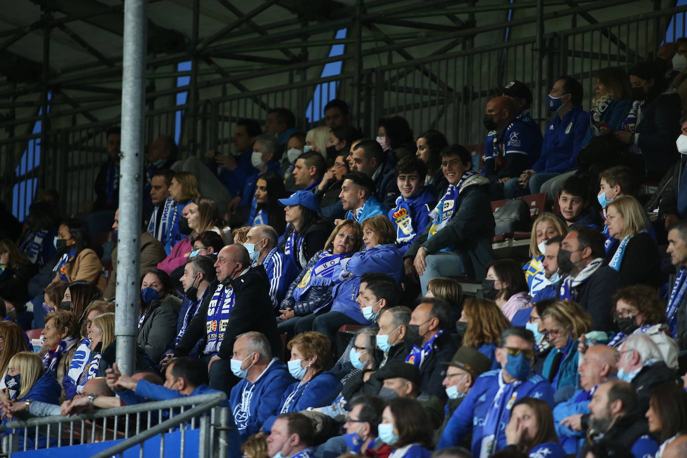 Fotos: ¿Estuviste en el Lugo - Real Oviedo? ¡Búscate!