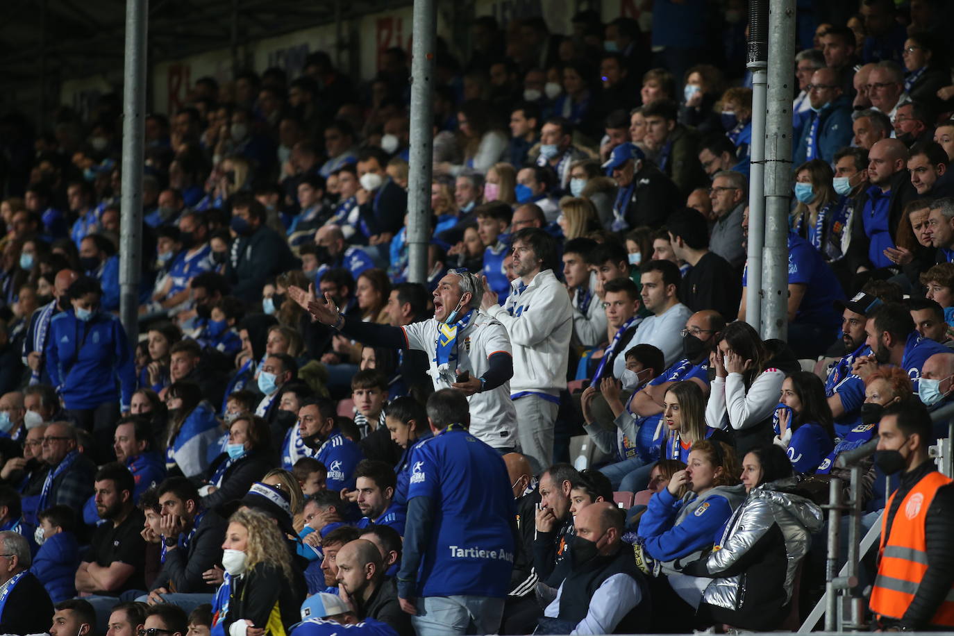 Fotos: ¿Estuviste en el Lugo - Real Oviedo? ¡Búscate!