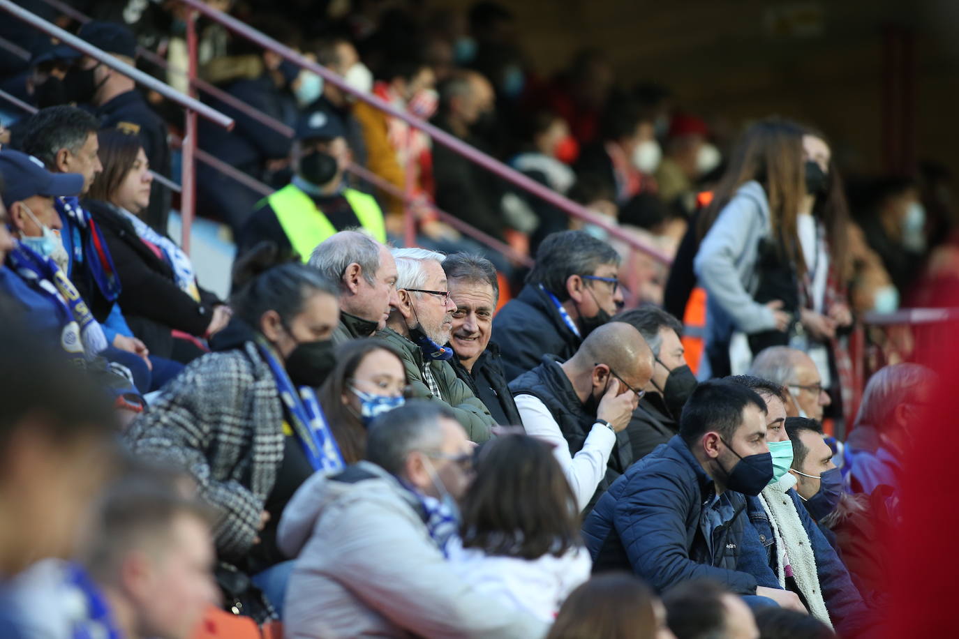 Fotos: ¿Estuviste en el Lugo - Real Oviedo? ¡Búscate!