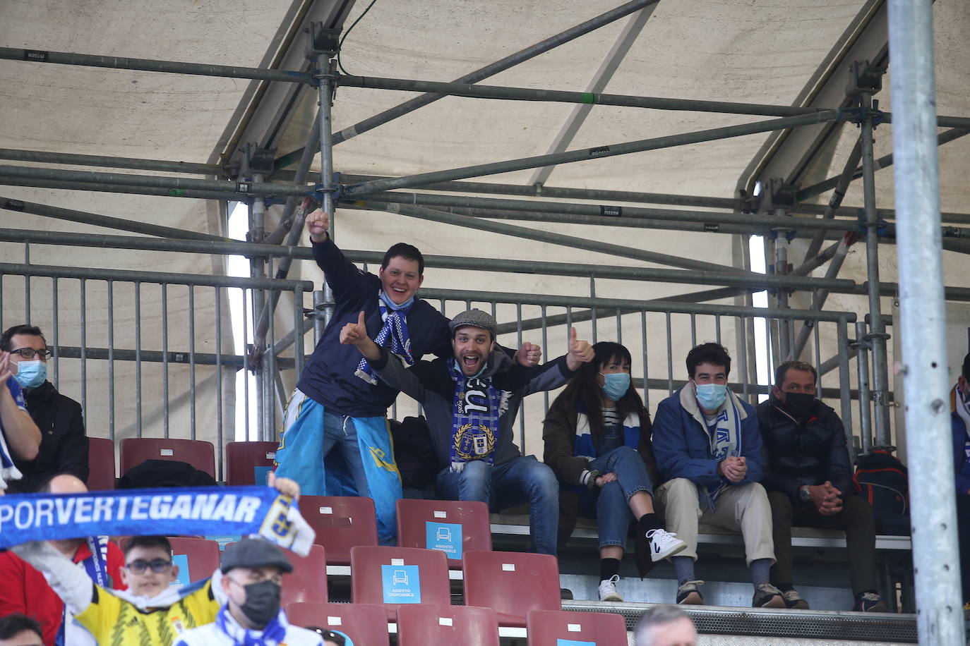 Fotos: ¿Estuviste en el Lugo - Real Oviedo? ¡Búscate!