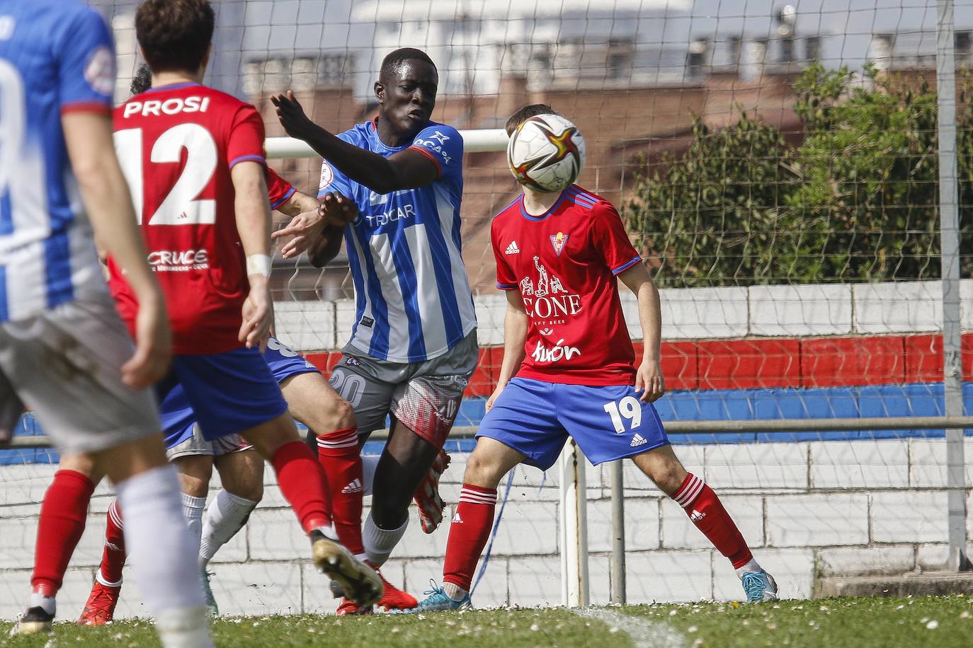 Fotos: Las mejores jugadas del Ceares - Real Avilés