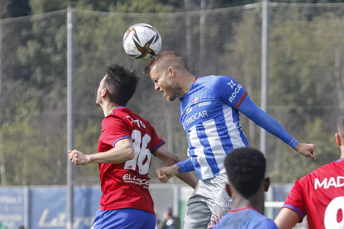 Fotos: Las mejores jugadas del Ceares - Real Avilés