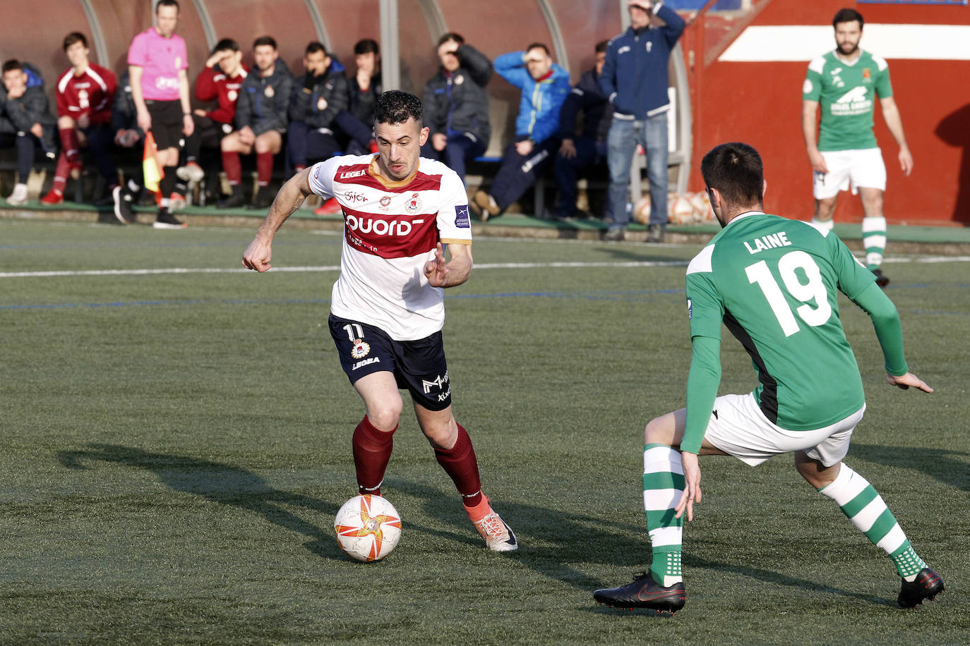 El Gijón Industrial encajó una derrota este miércoles en Santa Cruz ante el Llanes por 1-3 , uno de los equipos de la zona alta de la tabla de Tercera División. Los gijoneses están metidos en la zona de descenso.