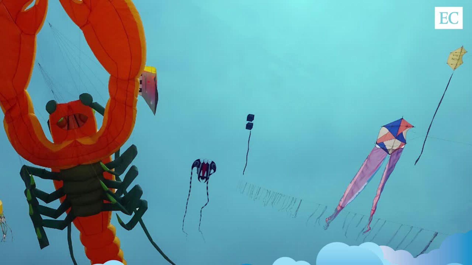 La fiesta del cielo llenará gijón de actividades aéreas durante 10 días