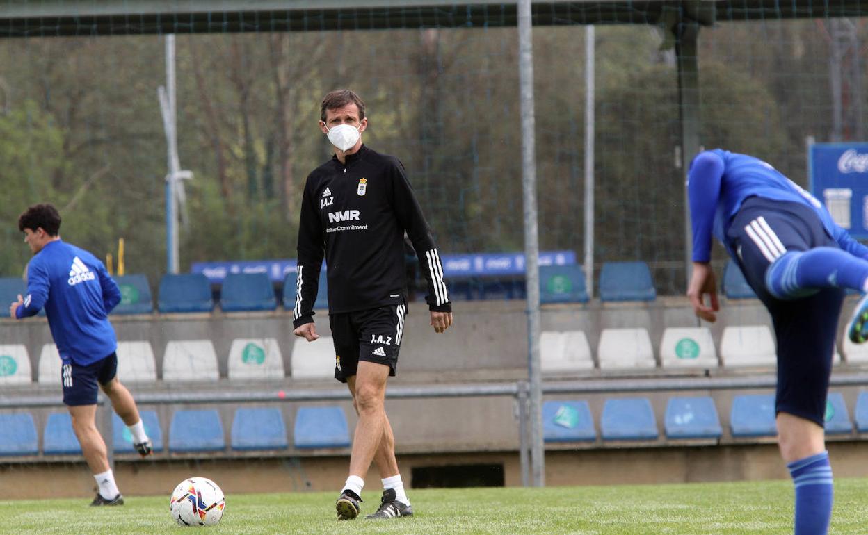 Ziganda en una imagen de archivo durante un entrenamiento del Real Oviedo. 