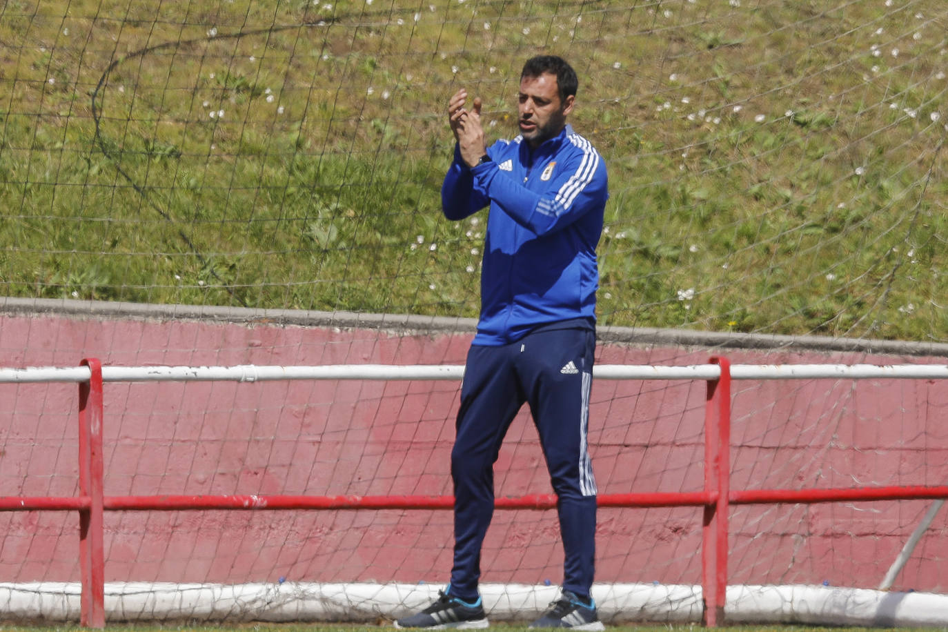 Fotos: Las mejores imágenes del derbi asturiano infantil y alevín