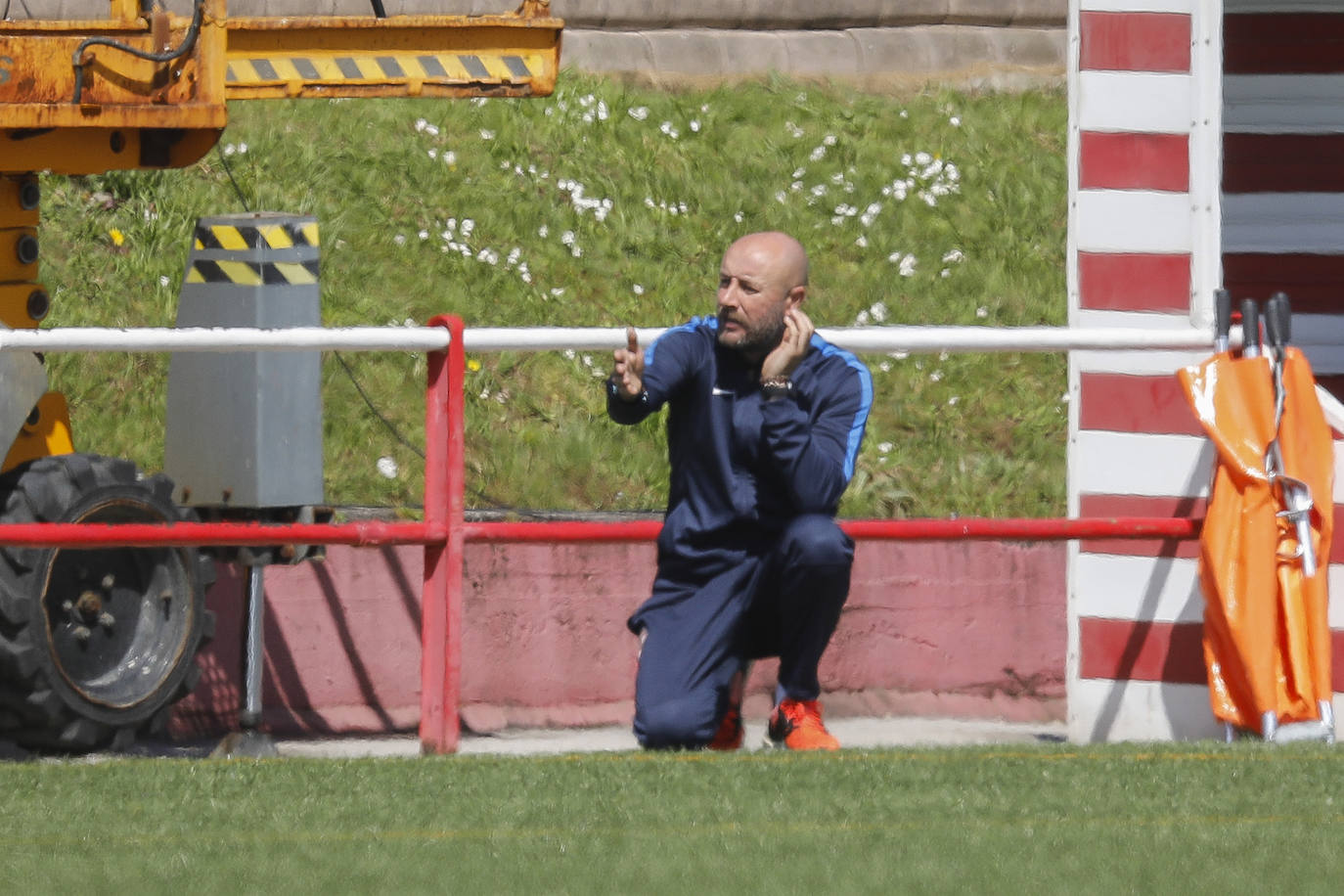 Fotos: Las mejores imágenes del derbi asturiano infantil y alevín