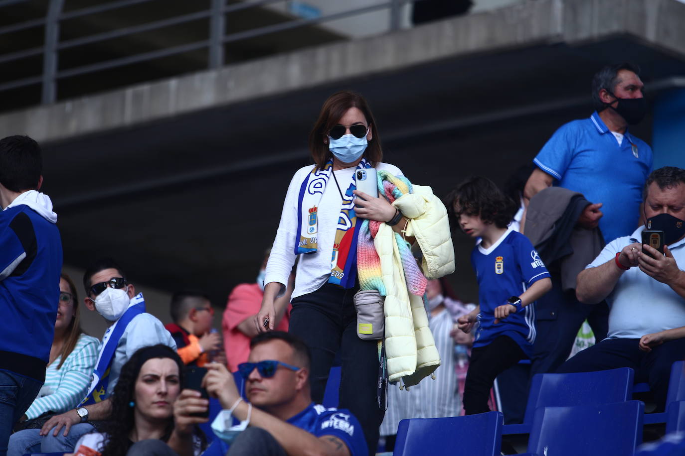 El conjunto azul se llevó la victoria en el Carlos Tartiere gracias a un gol de Bastón.