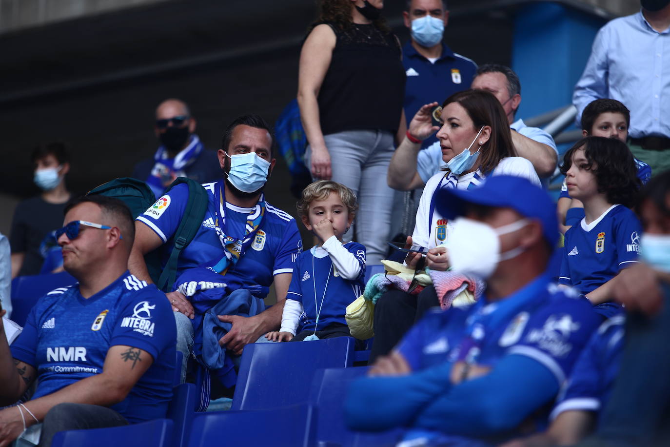 El conjunto azul se llevó la victoria en el Carlos Tartiere gracias a un gol de Bastón.