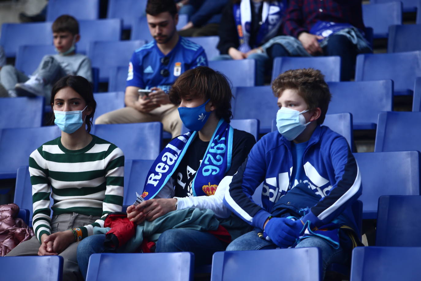 El conjunto azul se llevó la victoria en el Carlos Tartiere gracias a un gol de Bastón.