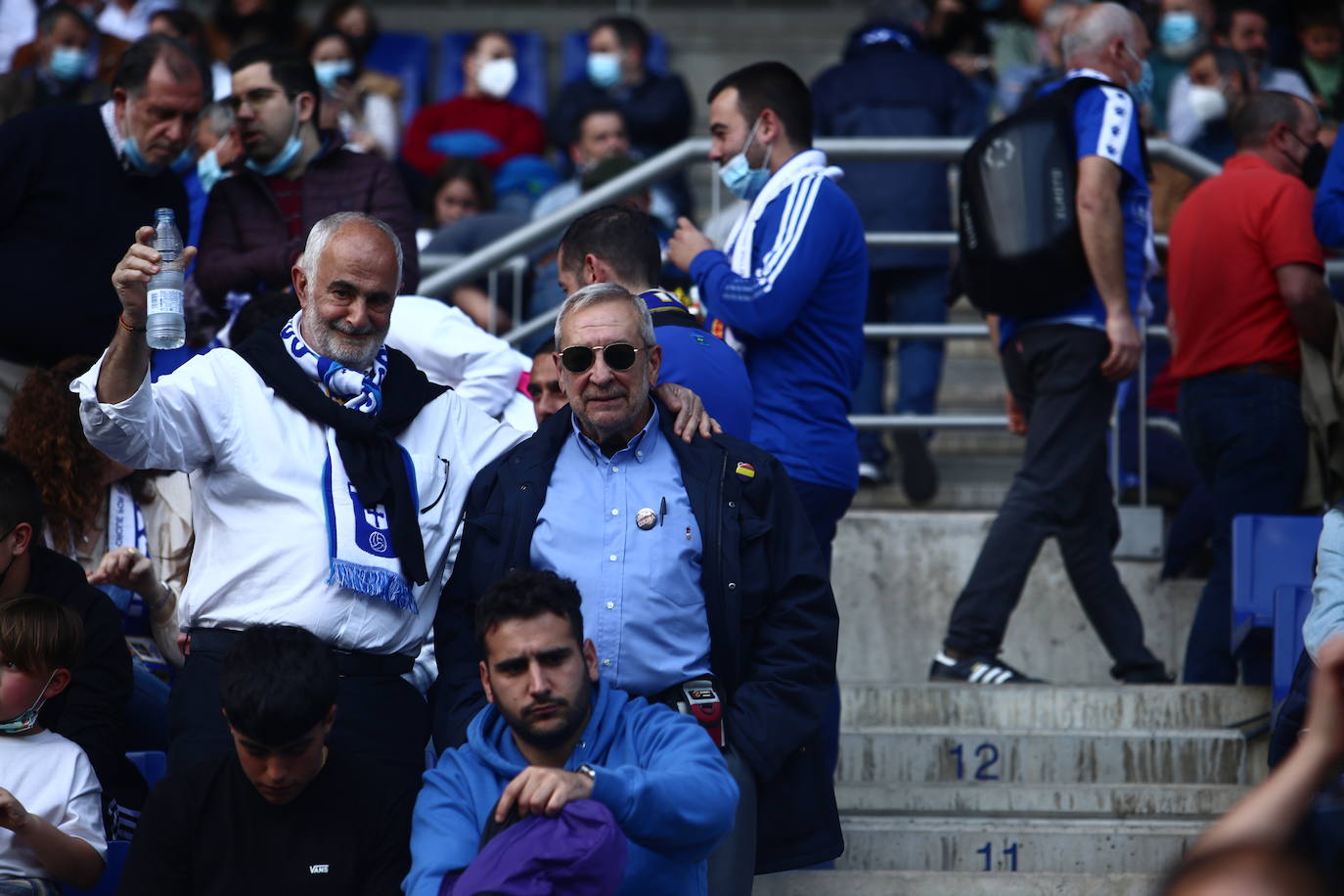 El conjunto azul se llevó la victoria en el Carlos Tartiere gracias a un gol de Bastón.