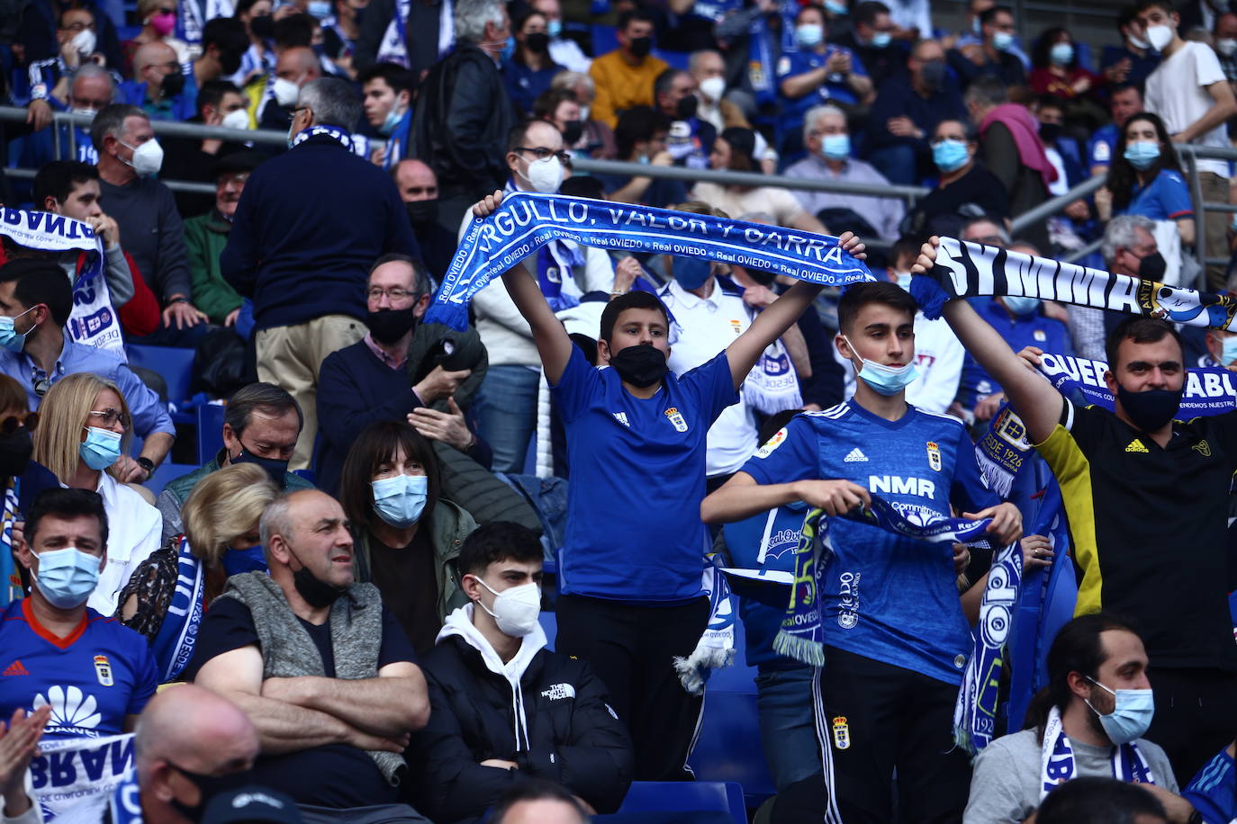 El conjunto azul se llevó la victoria en el Carlos Tartiere gracias a un gol de Bastón.