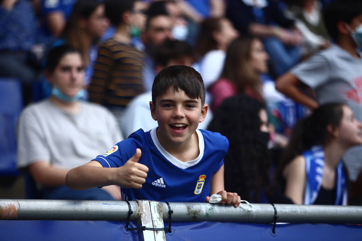 El conjunto azul se llevó la victoria en el Carlos Tartiere gracias a un gol de Bastón.