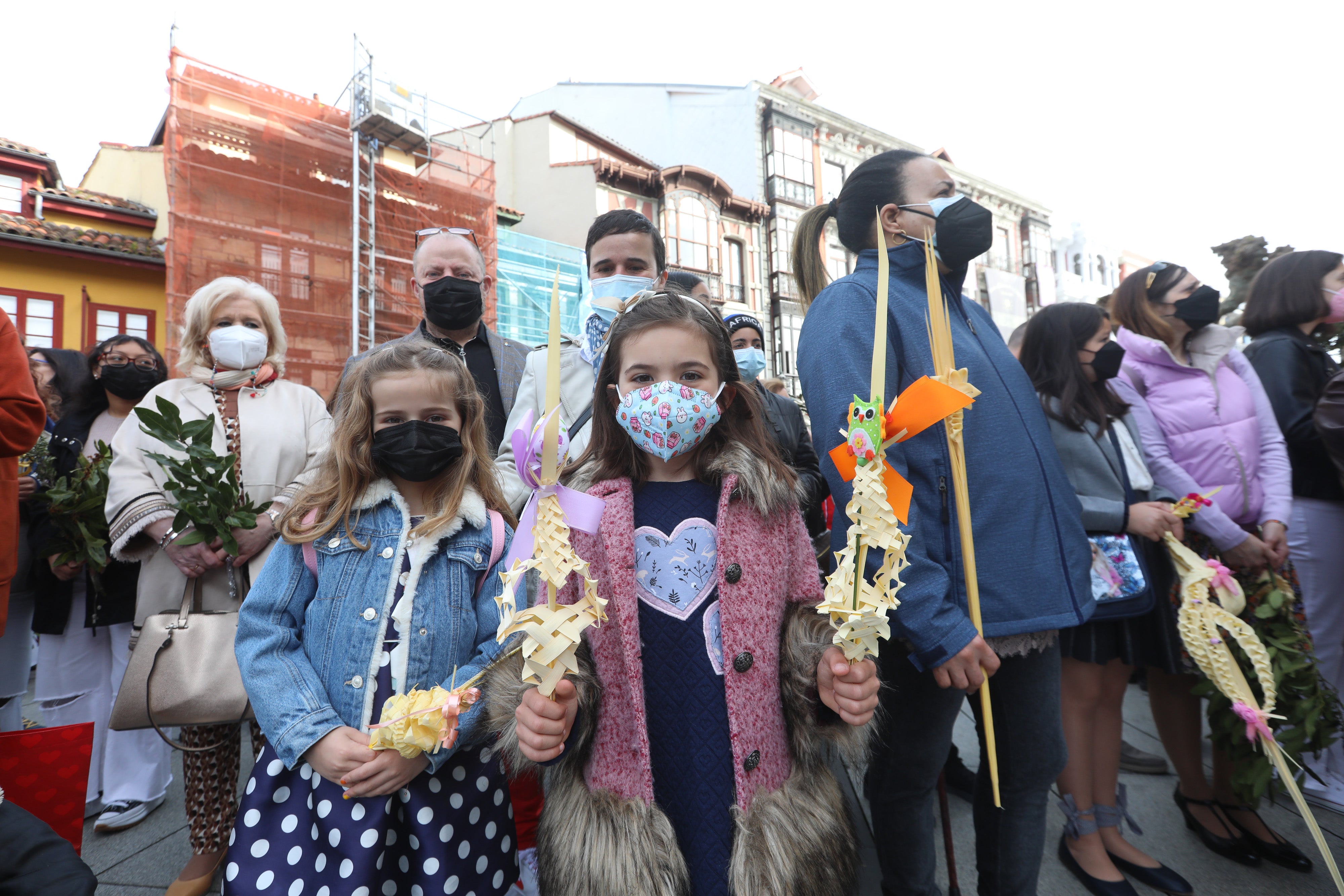 Fotos: Avilés recupera el Domingo de Ramos