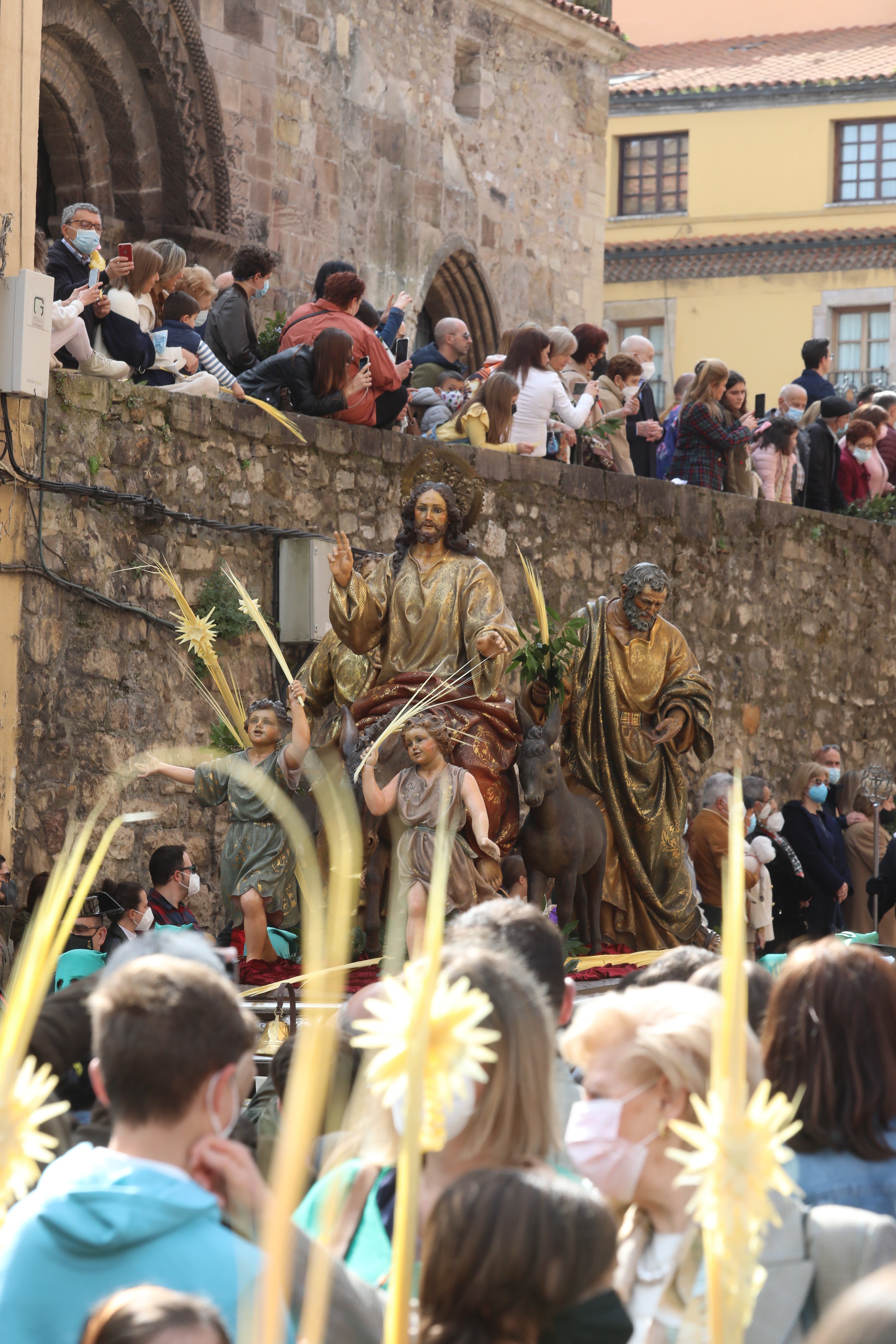 Fotos: Avilés recupera el Domingo de Ramos