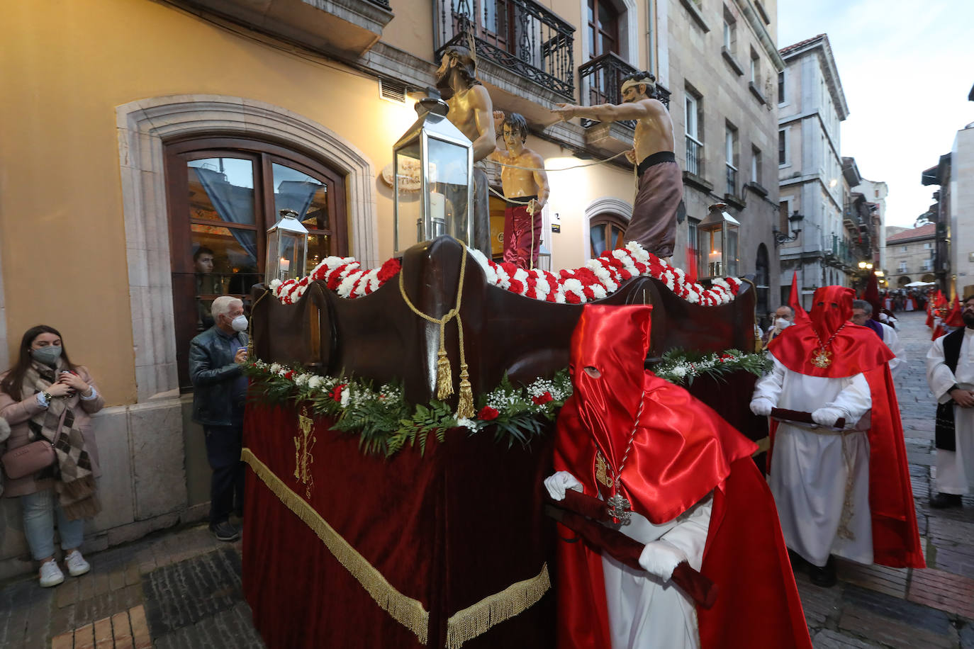 Fotos: Los rapacinos emocionan en Rivero y Camposagrado