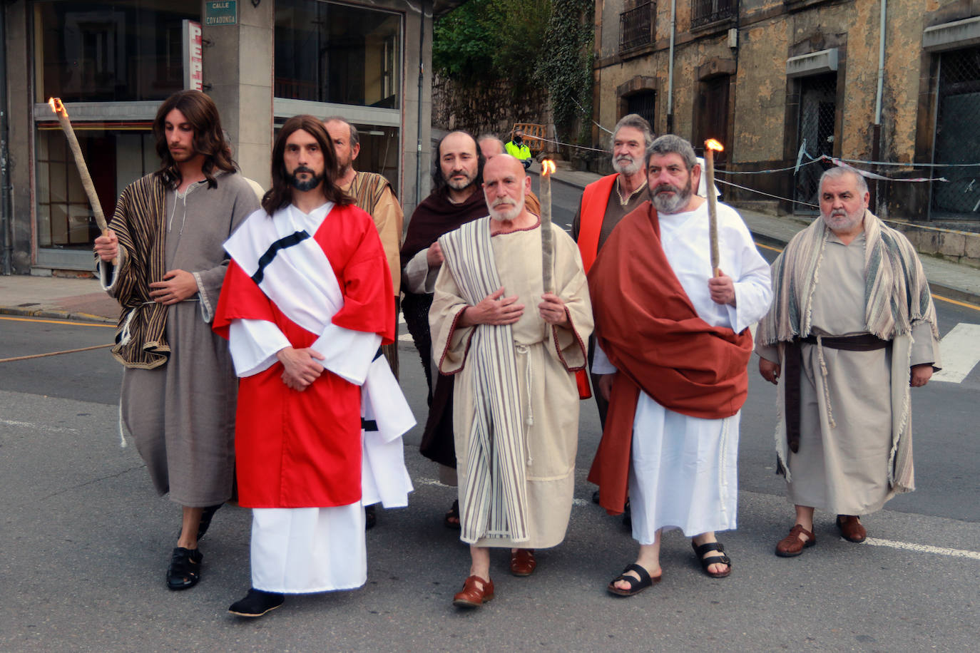 La Última Cena, la oración en el huerto y el Sanedrín abren una recreación con más de doscientos figurantes y actores