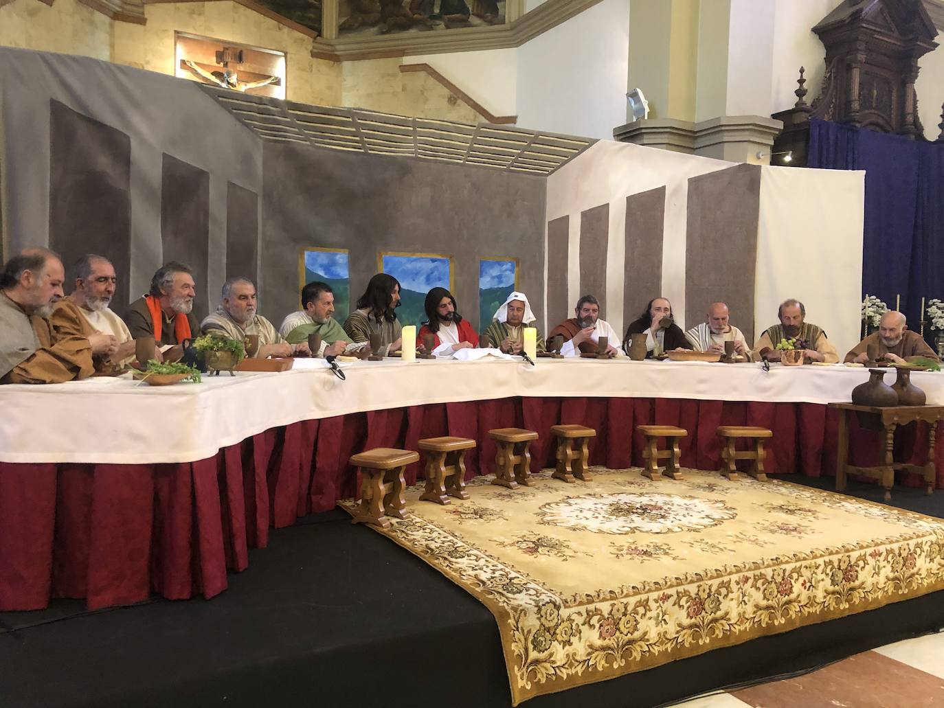 La Última Cena, la oración en el huerto y el Sanedrín abren una recreación con más de doscientos figurantes y actores