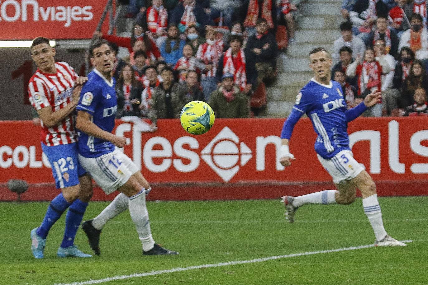 Fotos: Las mejores jugadas del Sporting - Oviedo