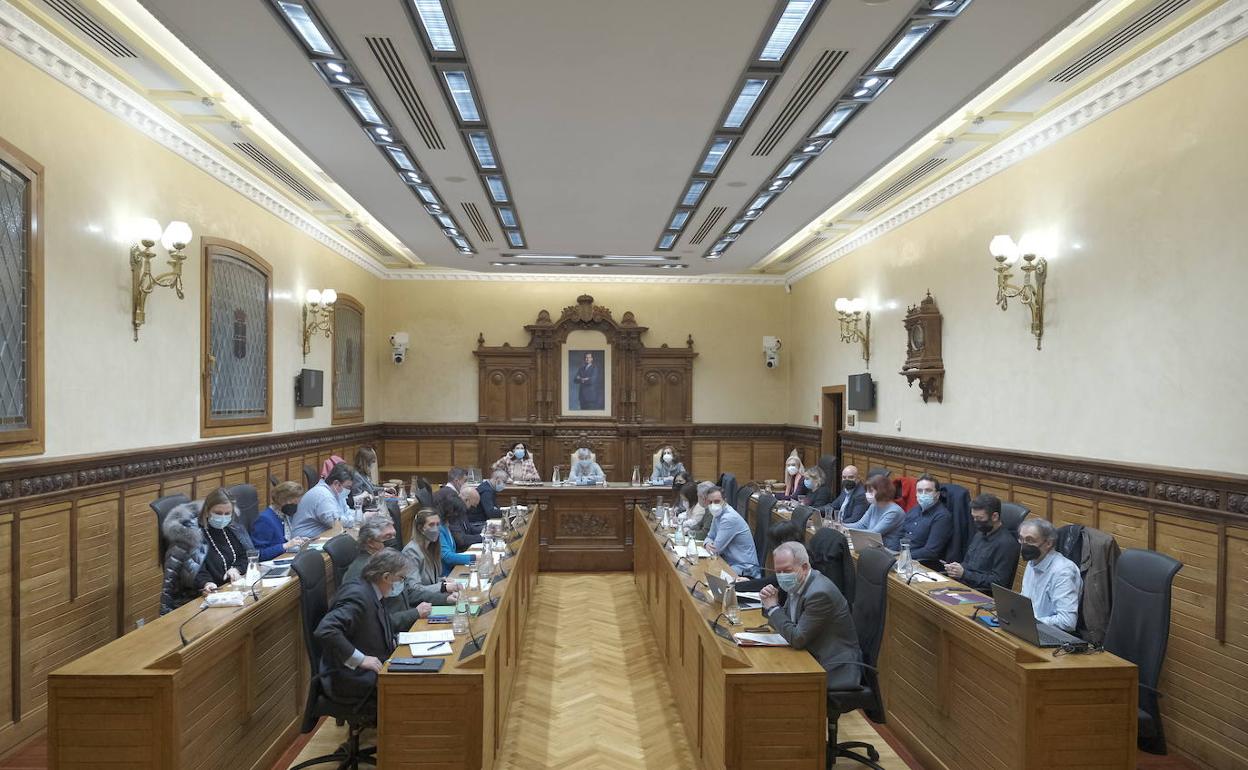 Imagen de un pleno reciente del Ayuntamiento gijonés
