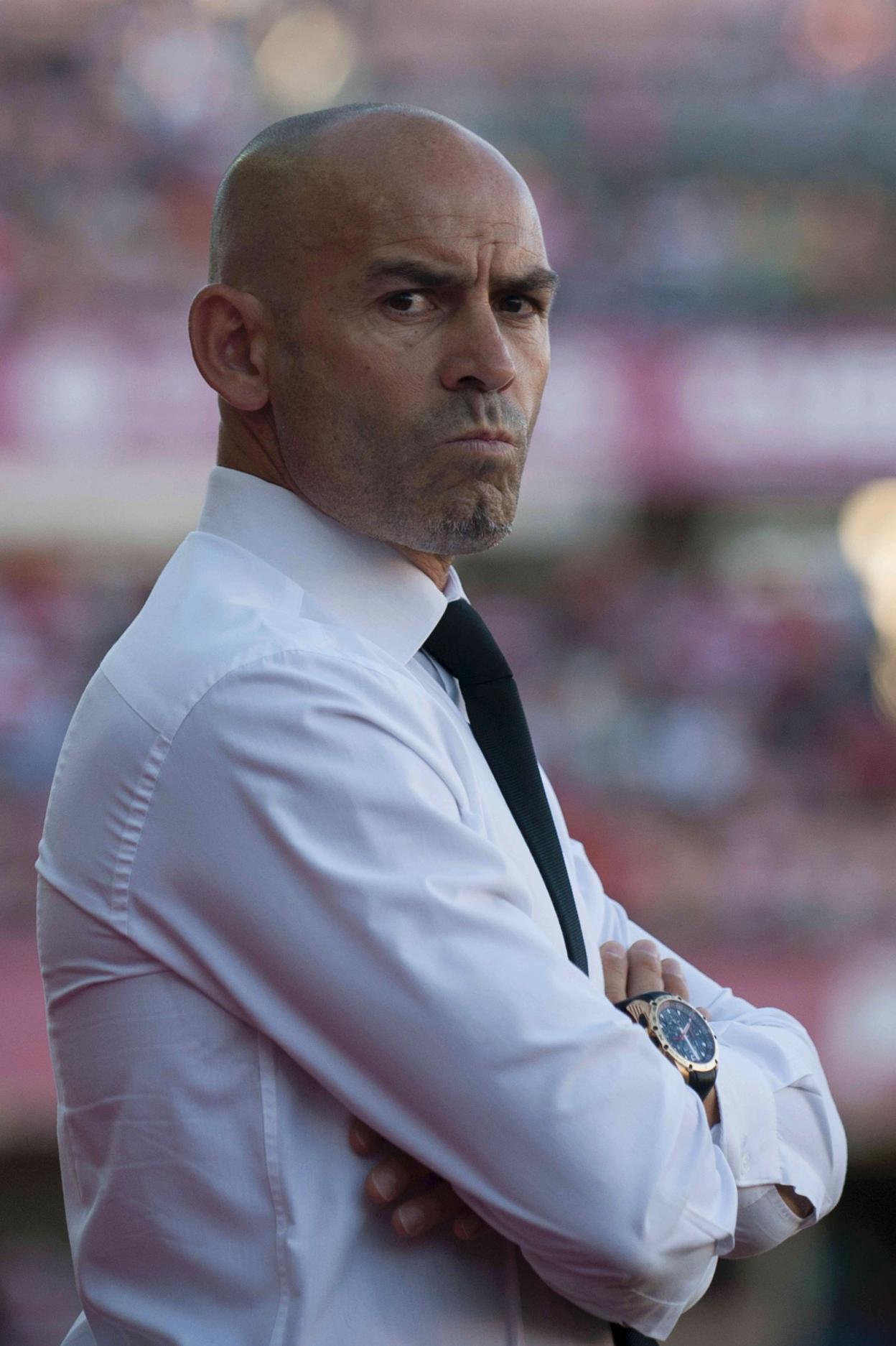 Paco Jémez, en el banquillo, durante un partido. 